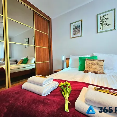 365pam - Safari - Garaż W Cenie * Kołobrzeg