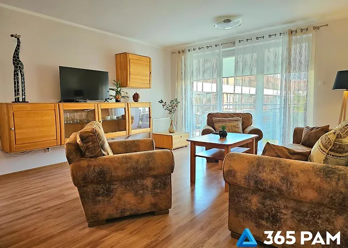 365pam - Safari - Garaż W Cenie